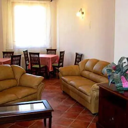Il Girasole - & House In Country - Air Conditioned - 1500 Meters From Historic Center