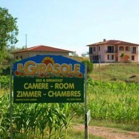 Bed & Breakfast Il Girasole - & House In Country - Air Conditioned - 1500 Meters From Historic Center
