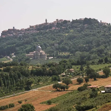 Il Girasole - & House In Country - Air Conditioned - 1500 Meters From Historic Center Bed & Breakfast