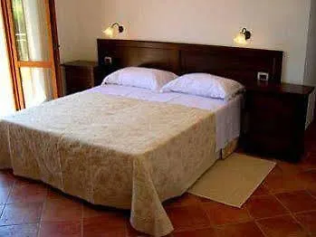 Il Girasole - & House In Country - Air Conditioned - 1500 Meters From Historic Center Отель типа 